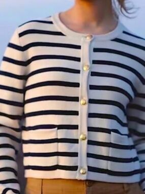 Jessica Simpson navy blue and white sweater